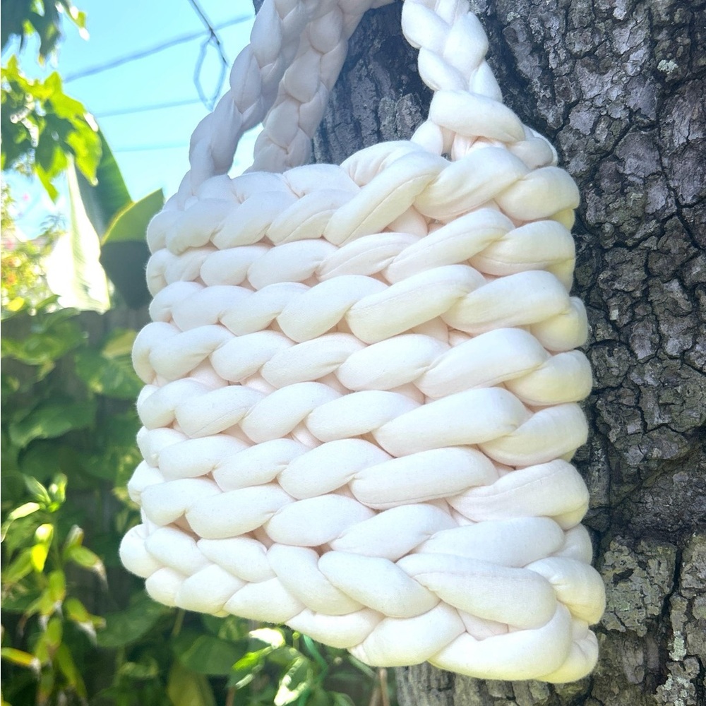 Big tube yarn handmade bag
